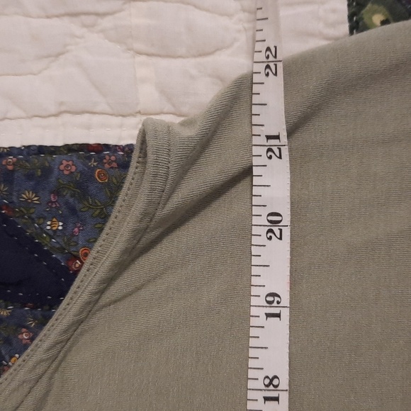 TORRID. size 2 gently used - Picture 3 of 6